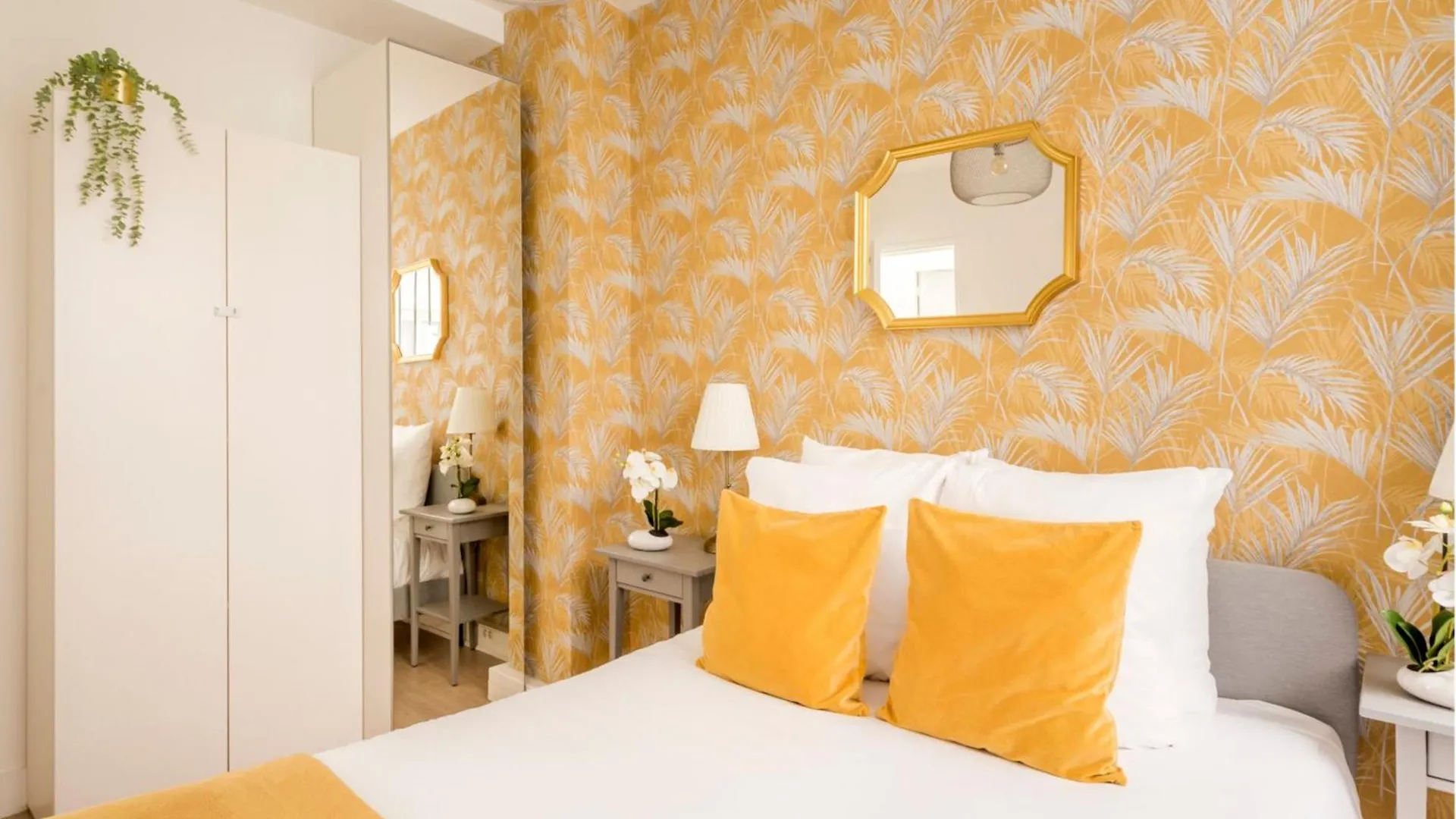 Merveil - Family Suite - Louvre - Aboukir VIII Paris Apartment